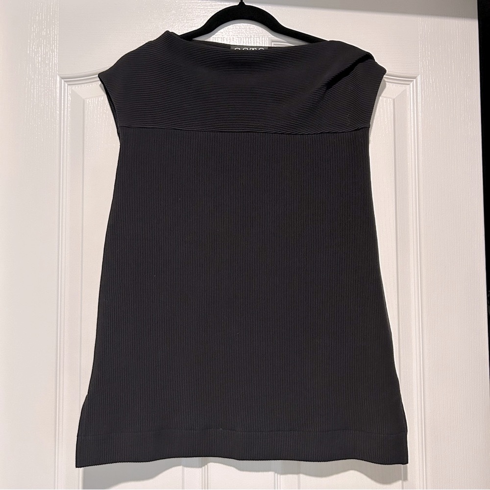 Sleeveless Stylish Women’s Top